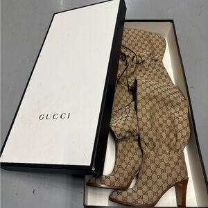Gucci Women's Beige Patterned Heeled Boots